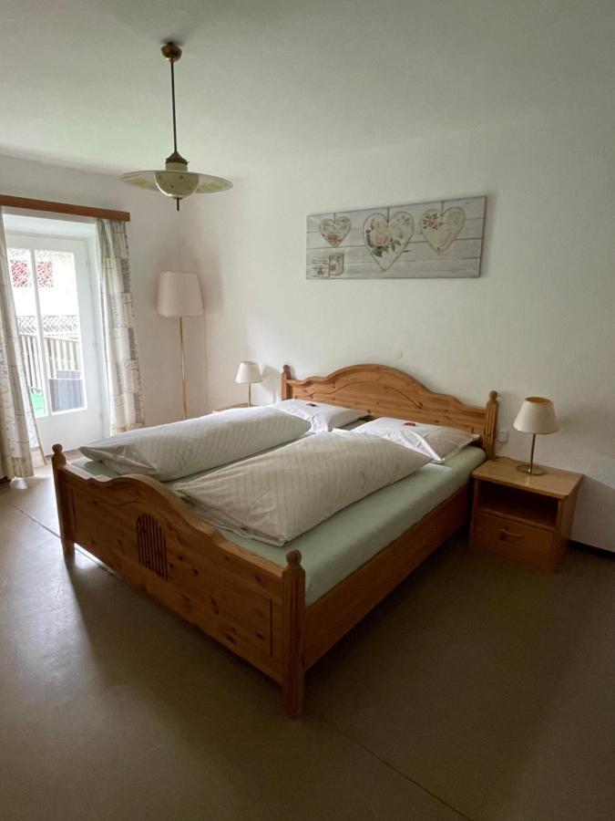 בית הארחה טירס 	Zimmer 1 Am Manoetscherhof מראה חיצוני תמונה